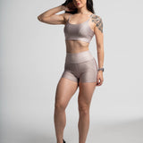 Shorts Curto Latte