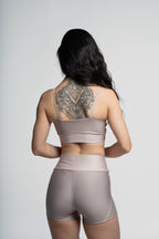 Shorts Curto Latte