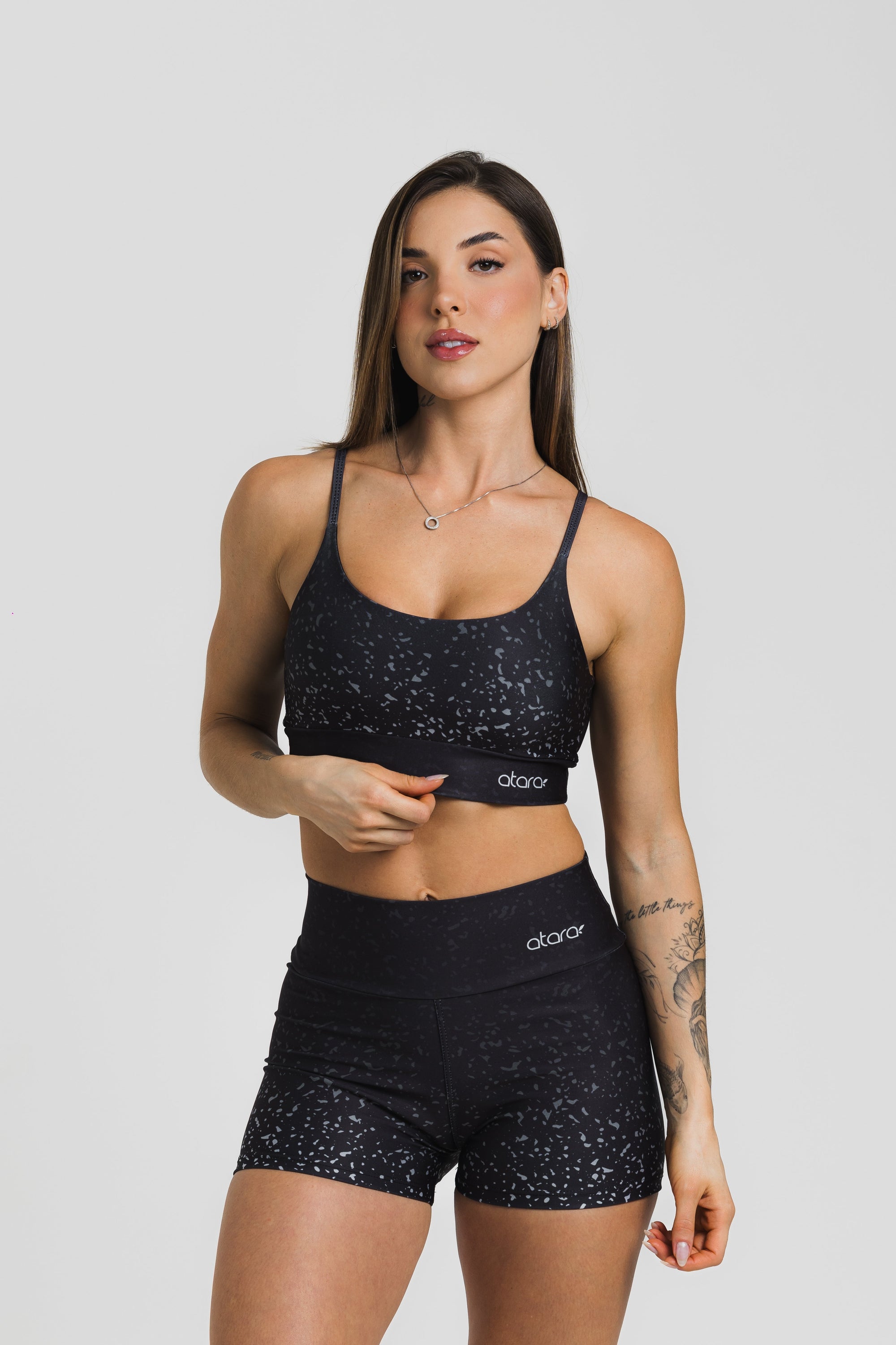 Shorts Curto Glow Black