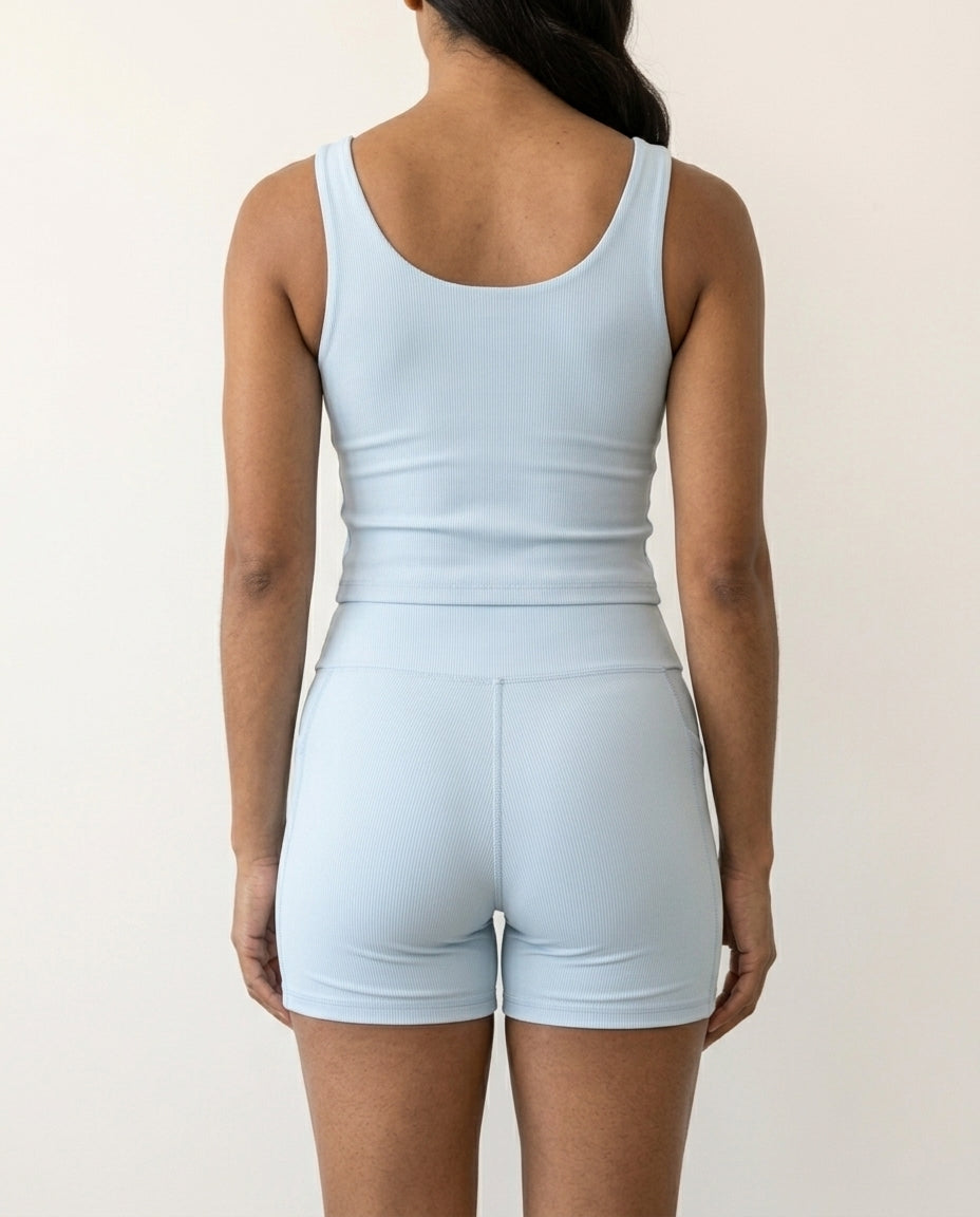 (COMPRE 1 LEVE 2) Conjunto Academia Short Com Bolso E Regata Frente Única Yoga Pilates