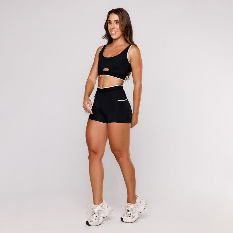 Short Curves Preto