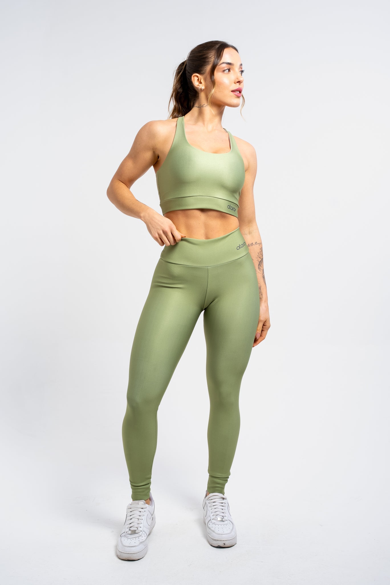 Top Nadador Estampa Lisa Verde Musgo