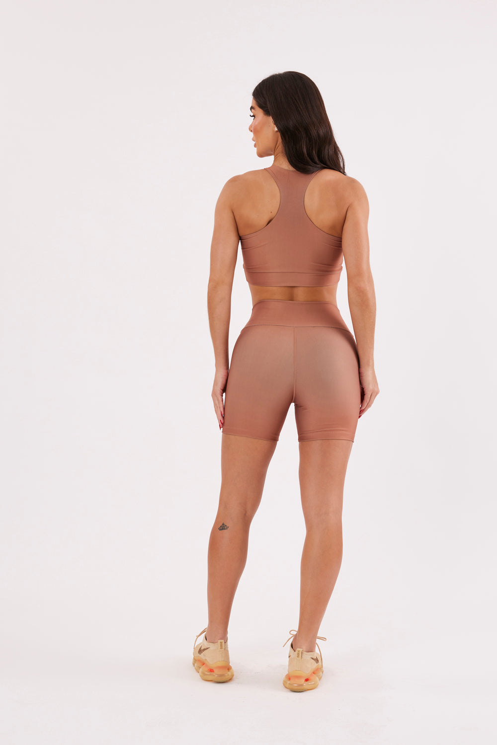 Top Nadador Liso Caramelo